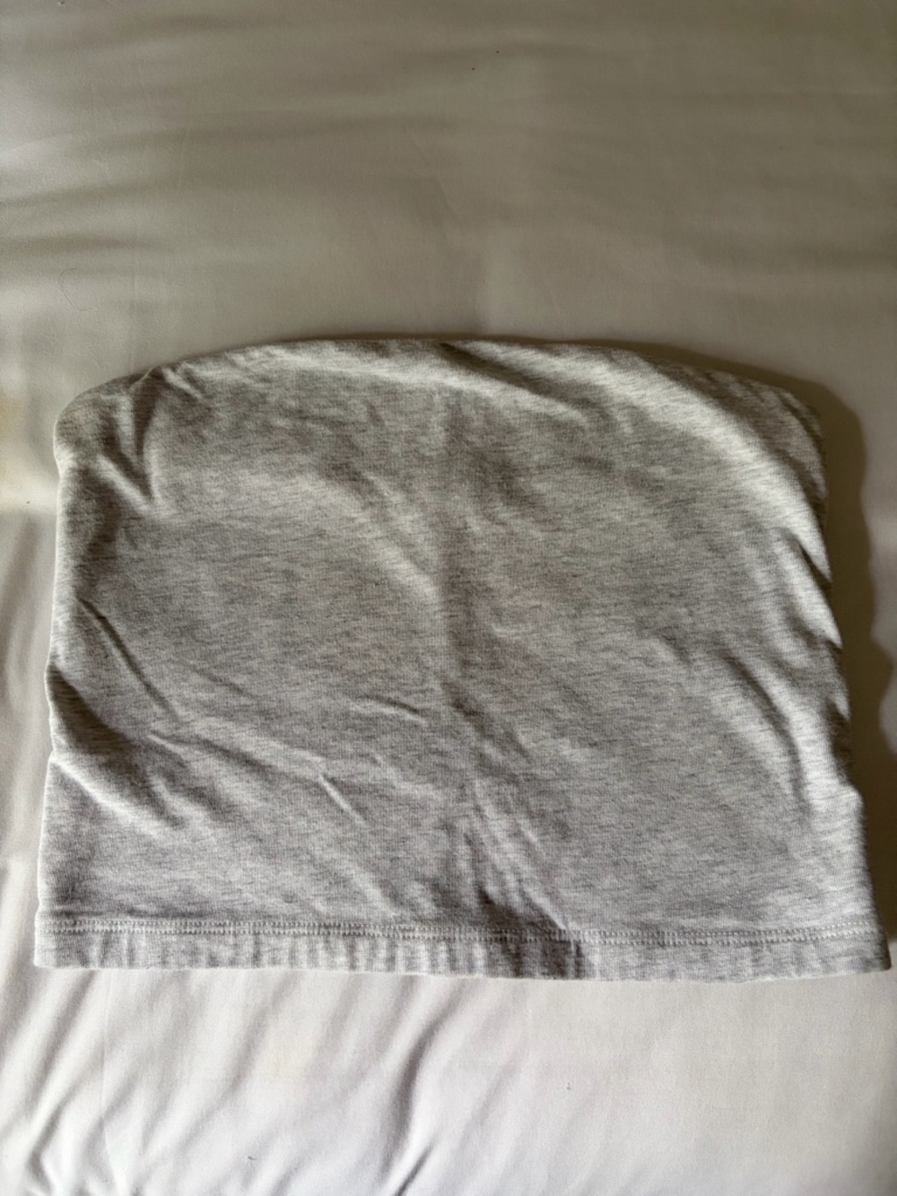Brandy Melville Amelia crop top light grey